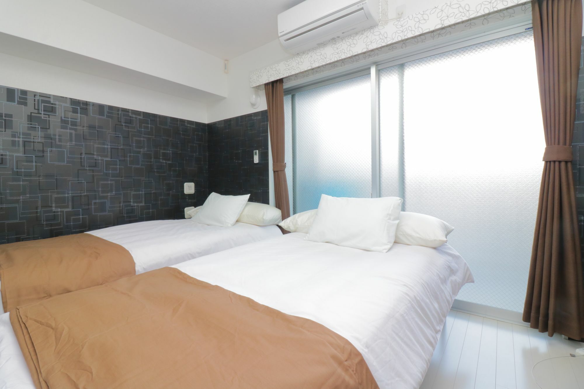 Hg Cozy Hotel No 18 島之内 Osaka Esterno foto